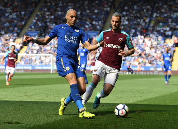 赛事中立足 赛事中立足