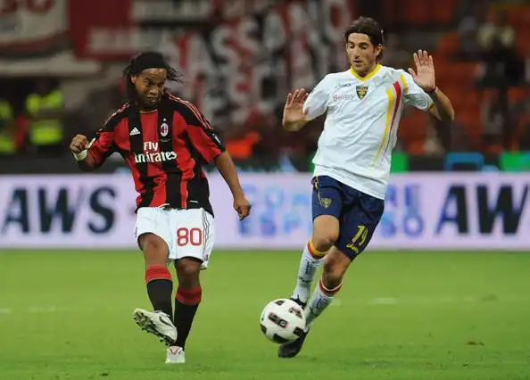 频繁地亮相 频繁地亮相