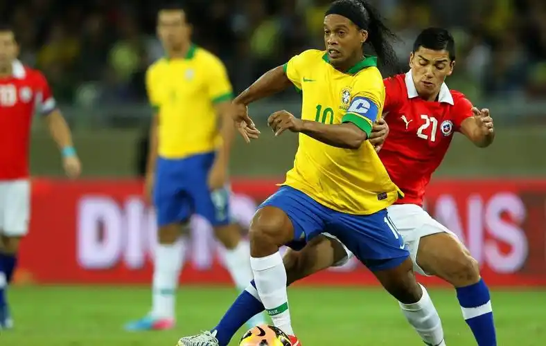 充满了悬念 充满了悬念