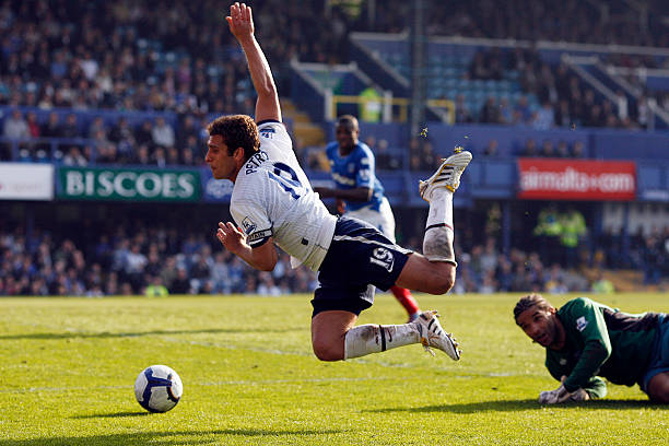 韦尔领衔 韦尔领衔