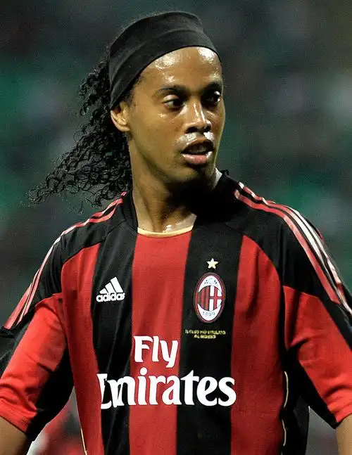 他希望通过 他希望通过